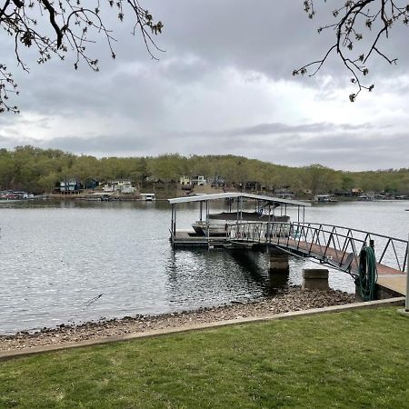 Loft , Boat Dock, 2 Bedrooms , Pet Friendly Gravois Mills Bagian luar foto