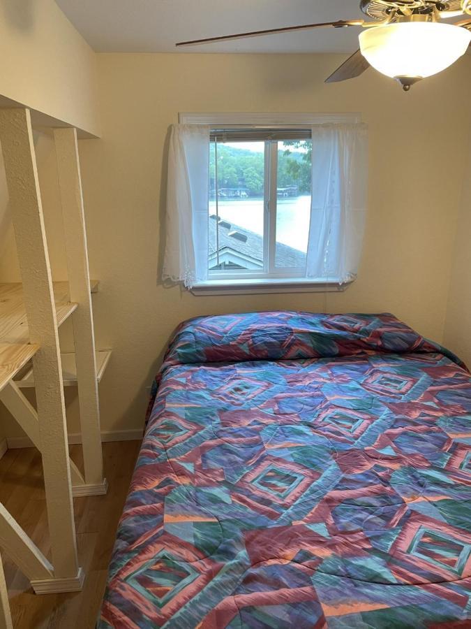 Loft , Boat Dock, 2 Bedrooms , Pet Friendly Gravois Mills Bagian luar foto
