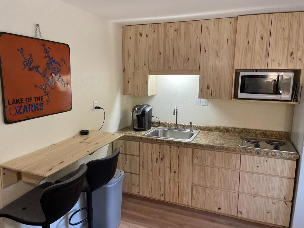 Loft , Boat Dock, 2 Bedrooms , Pet Friendly Gravois Mills Bagian luar foto