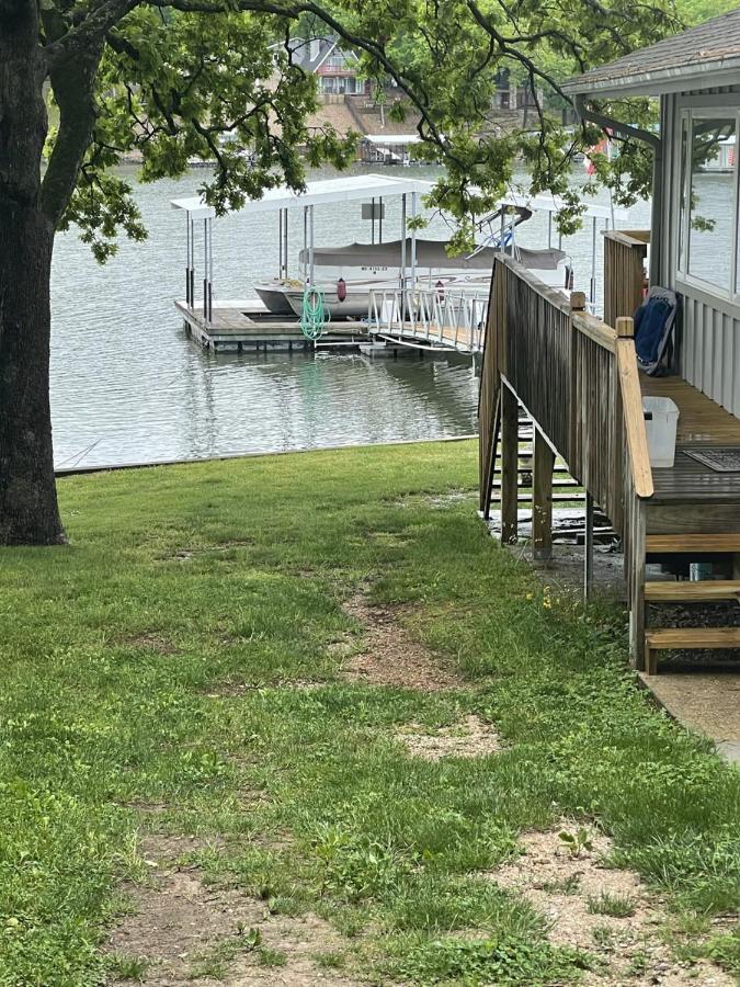 Loft , Boat Dock, 2 Bedrooms , Pet Friendly Gravois Mills Bagian luar foto